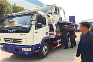 城中汽车道路救援拖车价格
